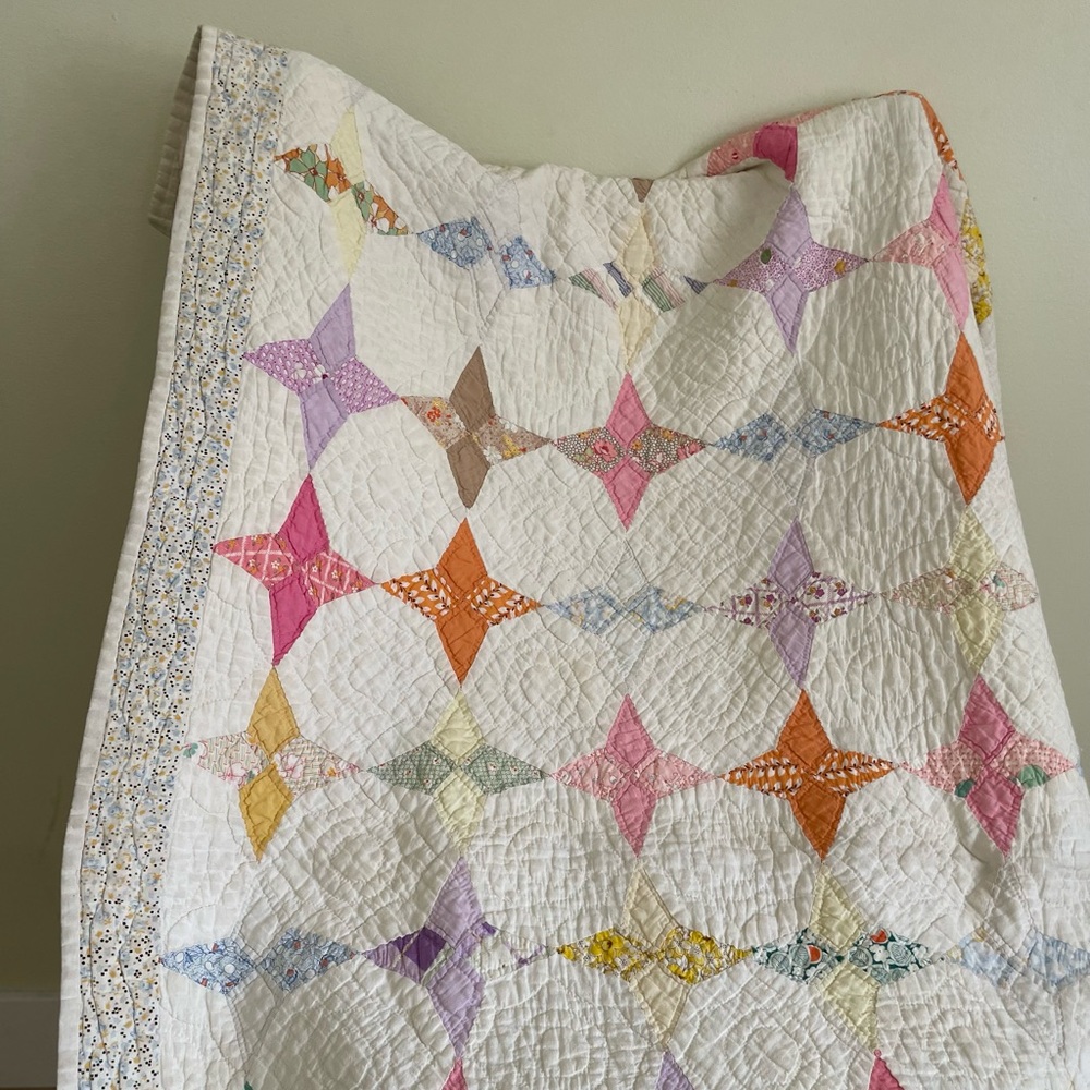 Vintage Cotton Patchwork Periwinkle Snowball Humming Bird Quilt 50x74